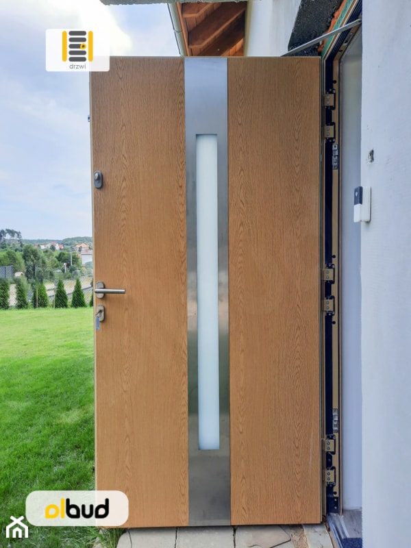 Drzwi aluminiowe Wiśniowski Creo z przeszkleniem - zdjęcie od OLBUD OGRODZENIA BRAMY DRZWI I OKNA STRASZYN - Homebook
