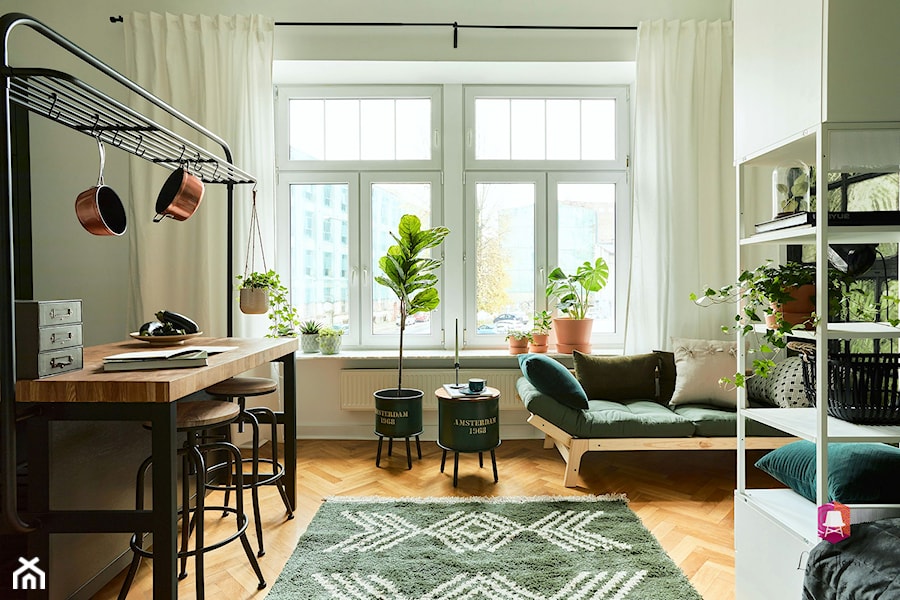 Salon mieszkania Green Loft w Łodzi - zdjęcie od Lilla Home