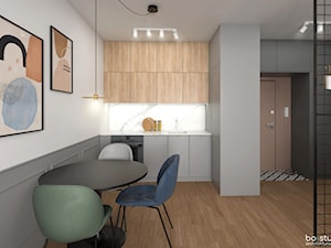 Mieszkanie w kobiecym stylu - Mała otwarta z kamiennym blatem biała z zabudowaną lodówką kuchnia jednorzędowa z kompozytem na ścianie nad blatem kuchennym, styl tradycyjny - zdjęcie od BOSTUDIO