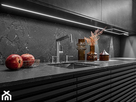 Aranżacje wnętrz - Kuchnia: kuchnia Q12s z kolekcji UNIQUE marki ernestrst - ernestrust. Przeglądaj, dodawaj i zapisuj najlepsze zdjęcia, pomysły i inspiracje designerskie. W bazie mamy już prawie milion fotografii!