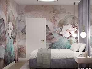 sypialnia z wezgłowiem do sufitu - zdjęcie od Marta Zajdel Interior Design