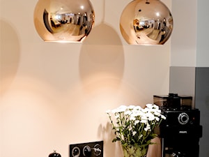 Realizacja Pow(d)er pink - Kuchnia, styl glamour - zdjęcie od Pracownia Projektowa Arch/tecture