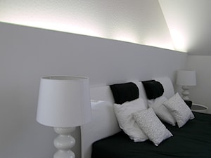Po drugiej stronie lustra - Sypialnia, styl minimalistyczny - zdjęcie od Pracownia Architektury PS Piotr Stanisz