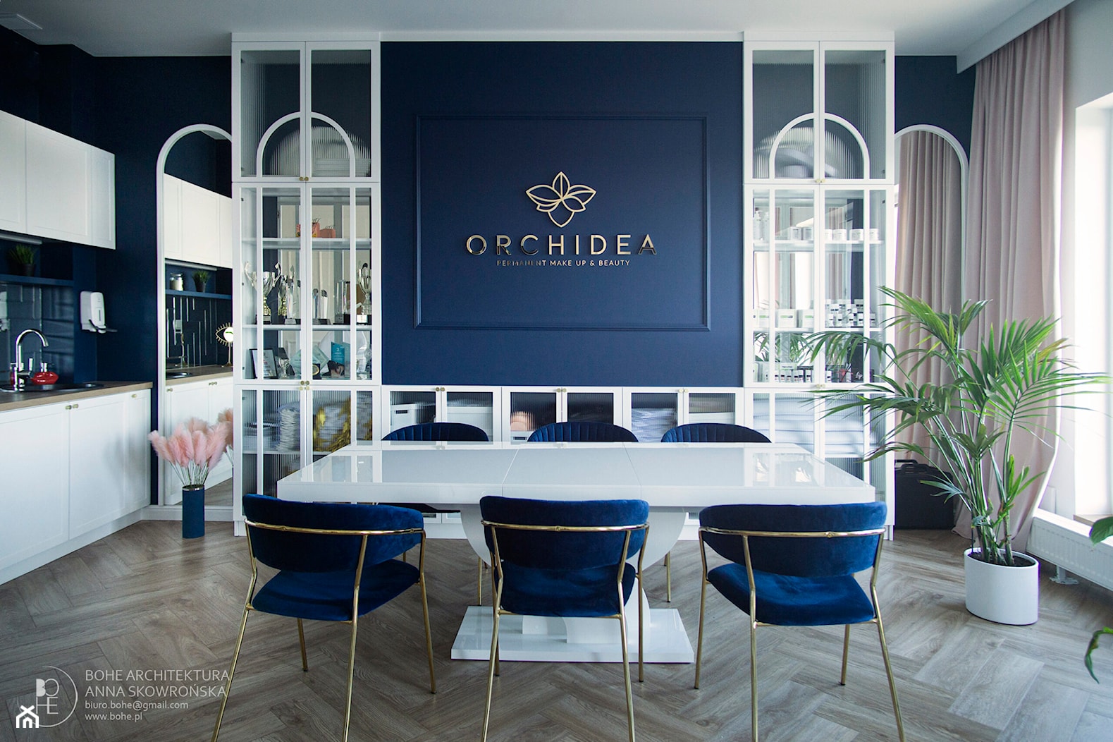 Realizacja projektu salonu kosmetycznego Orchidea - zdjęcie od BOHE Architektura - Homebook