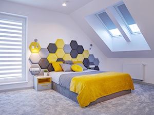 Szaro żółta sypialnia z heksagonami - zdjęcie od dekoton