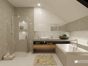 RIFLESSO - Średnia na poddaszu bez okna z marmurową podłogą łazienka, styl minimalistyczny - zdjęcie od Ludwinowska Studio Architektury