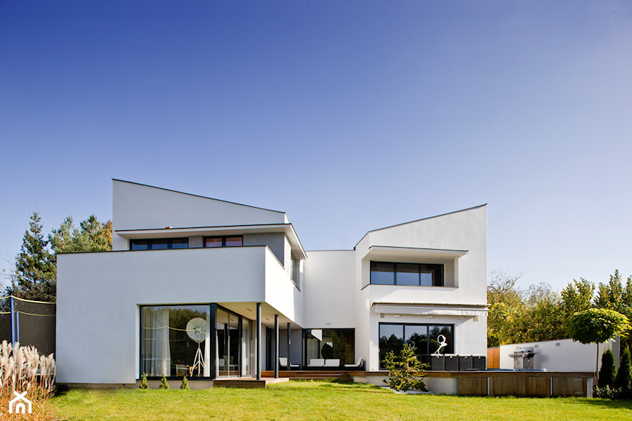 Domy, styl nowoczesny - zdjęcie od Easst architects