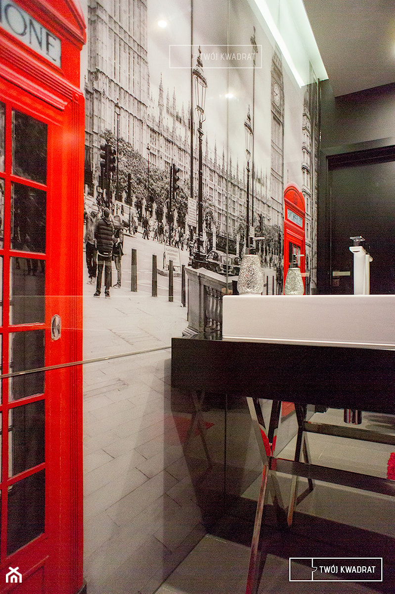 łazienka z grafiką - Mała łazienka, styl nowoczesny - zdjęcie od Twój Kwadrat
