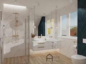Łazienka z ciemnozielonymi płytkami i złotymi detalami - zdjęcie od APE wnętrza