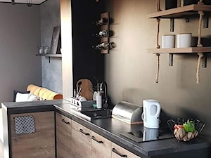 Kuchnia w domku z naczepy tira - zdjęcie od Wymiarowi