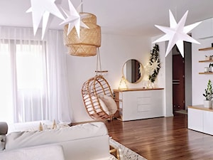 Świąteczny dom - Salon, styl skandynawski - zdjęcie od sylahome