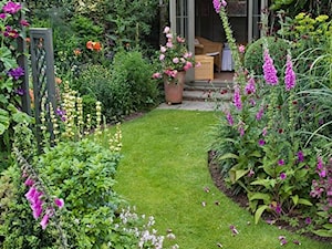 small garden - Ogród - zdjęcie od Marzena