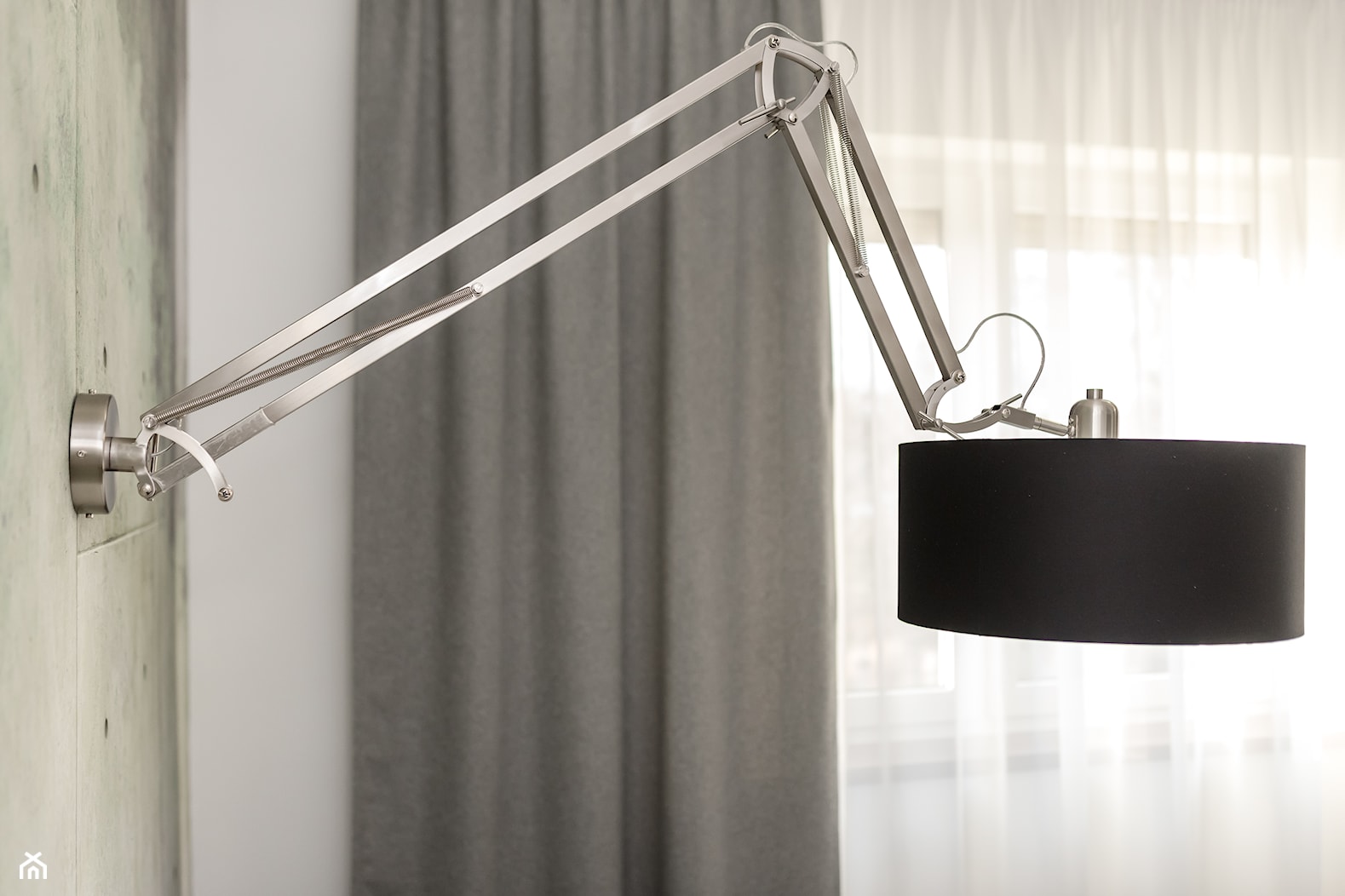 Lampa na ramieniu - zdjęcie od Active Design - Homebook