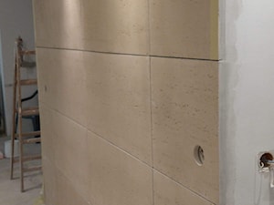 beton architektoniczny trawertyn - Hol / przedpokój, styl industrialny - zdjęcie od novodeco