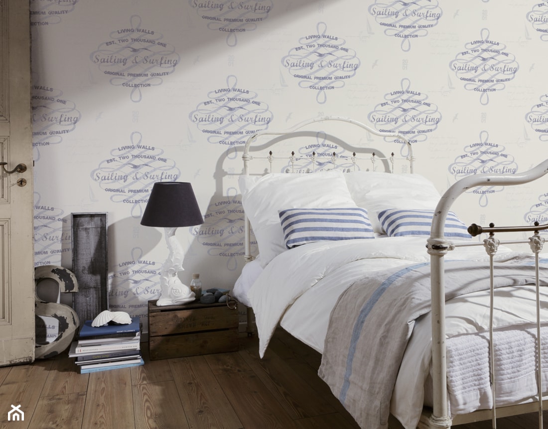 Styl marynistyczny - Średnia biała sypialnia, styl rustykalny - zdjęcie od pieknetapety.pl - Homebook
