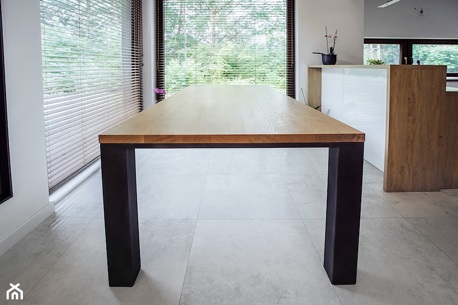 Stół z prostą krawędzią - Salon, styl nowoczesny - zdjęcie od Drew-wood