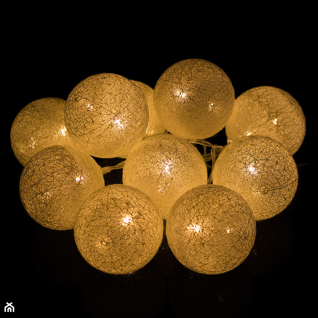 Cotton balls lampki do pokoju dziecięcego - zdjęcie od shoperly - Homebook