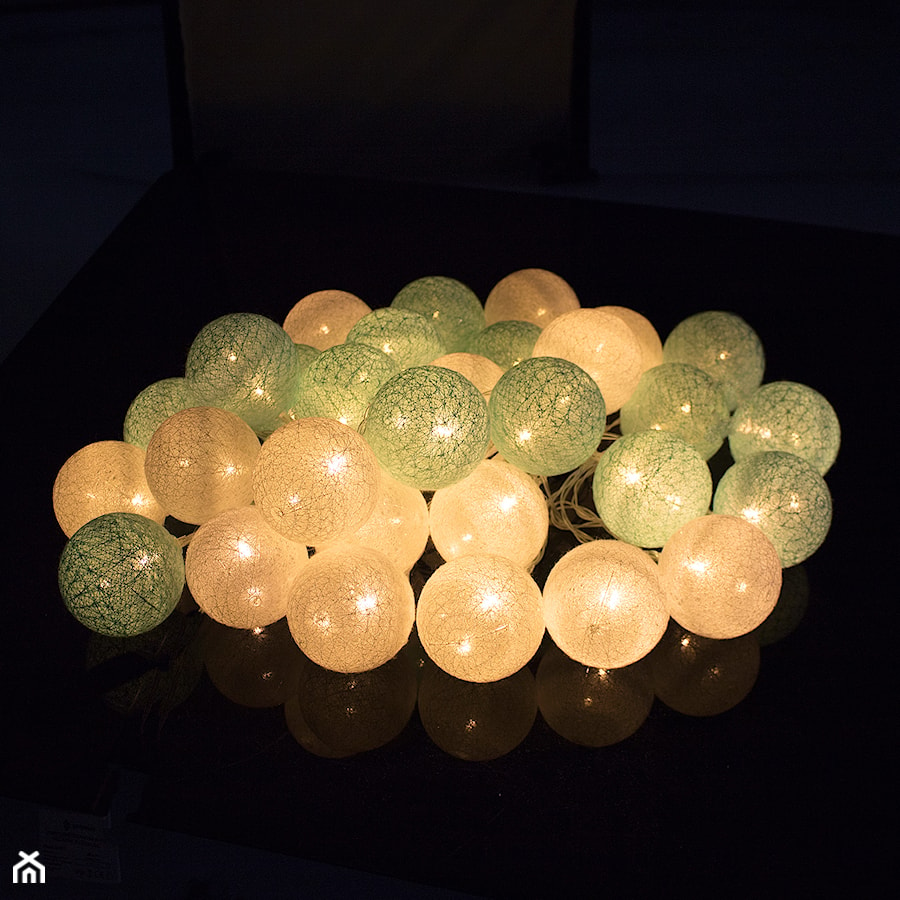 Cotton balls lampki do pokoju dziecięcego - zdjęcie od shoperly