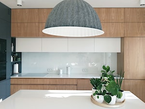 Minimalistyczna kuchnia - Kuchnia, styl minimalistyczny - zdjęcie od RED design