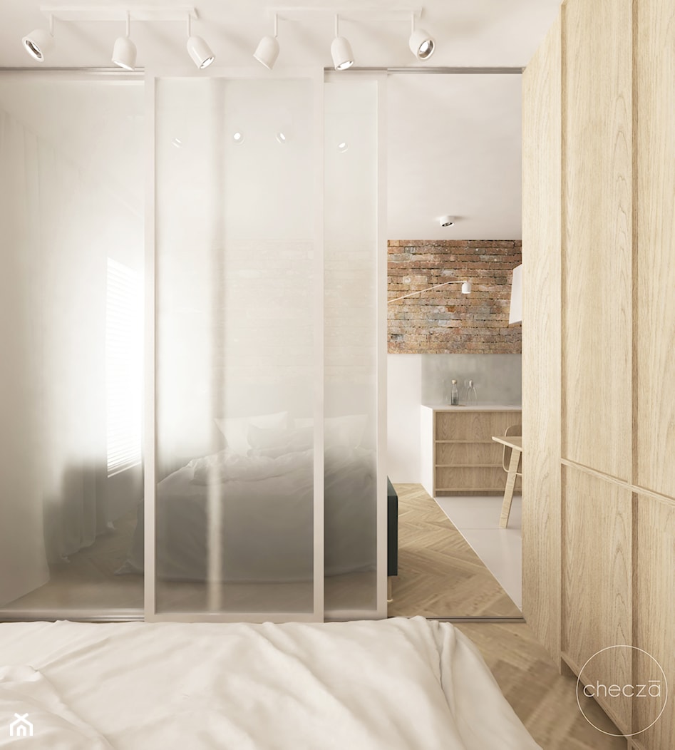 Wydzielona sypialnia za drzwiami z mlecznego szkła - zdjęcie od Checza studio projektowe - Homebook