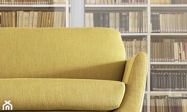 żółta sofa