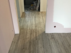 Podłoga winylowa LVT (Luxury Vinyl Tiles) - Hol / przedpokój, styl skandynawski - zdjęcie od Prestige Floor