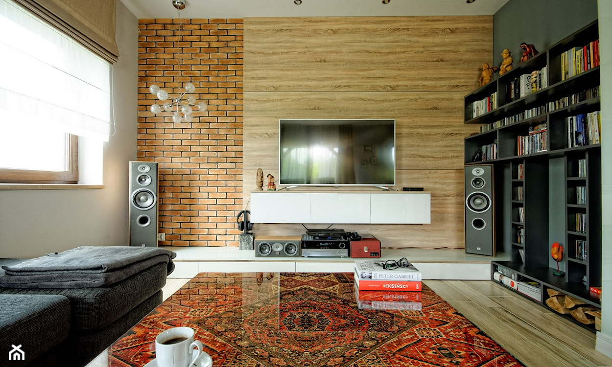 nowoczesny salon z perskim dywanem