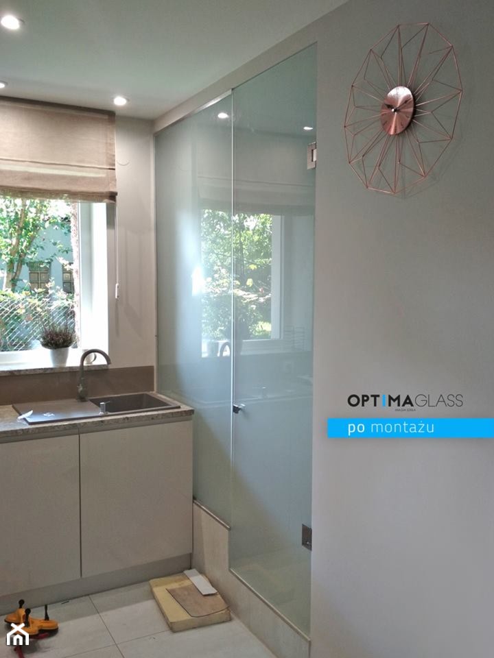 optimaglass zabudowy prysznicowe kabiny na wymiar lustra walk'in ścianki działowe - zdjęcie od GRUPA LP decoeco optimaglass decobel - Homebook
