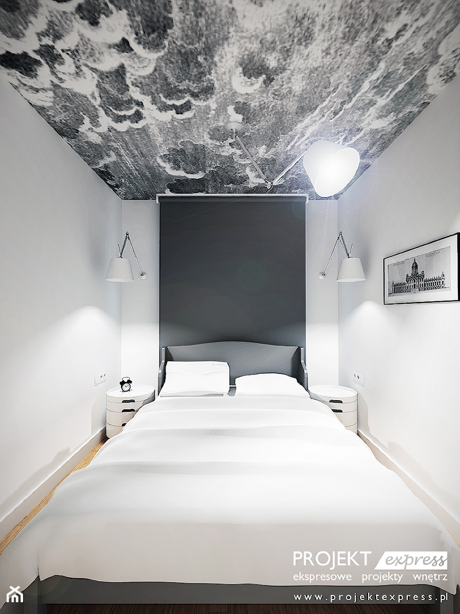 Piąta ściana z tapetą w białej sypialni - 8,6 mkw - zdjęcie od PROJEKT express