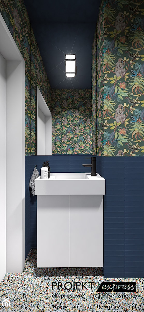 Toaleta z efektowną tapetą - zdjęcie od PROJEKT express
