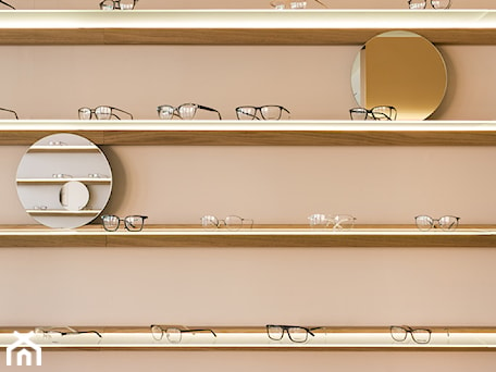 Aranżacje wnętrz - Salon: szklane podświetlane półki na okulary - WOODYOU Sebastian Grabarczyk. Przeglądaj, dodawaj i zapisuj najlepsze zdjęcia, pomysły i inspiracje designerskie. W bazie mamy już prawie milion fotografii!