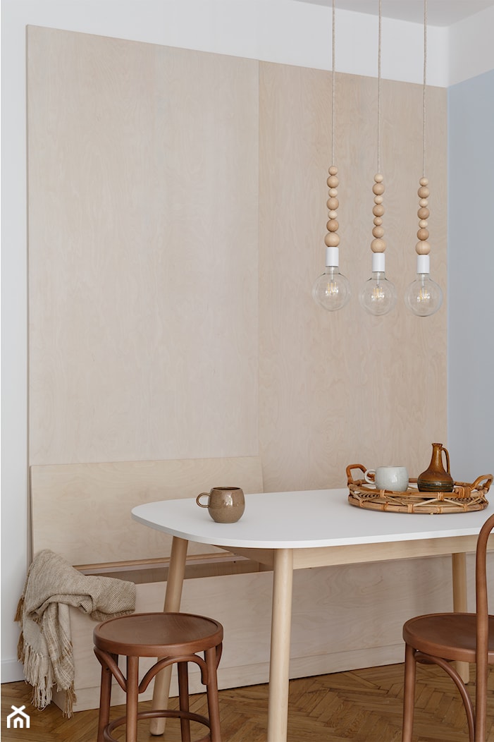 Krupówki - mieszkanie w przedwojennej kamienicy - Jadalnia, styl minimalistyczny - zdjęcie od agatapop_projekty - Homebook