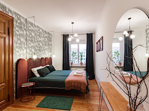 Sypialnia w mieszkaniu w poznańskiej kamienicy - zdjęcie od HouseStudio | projektowanie wnętrz | home staging