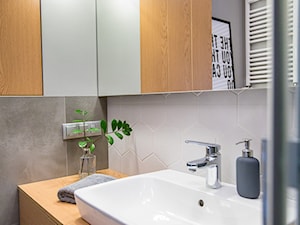 Mała łazienka - Mała bez okna z lustrem łazienka, styl nowoczesny - zdjęcie od JSM Architektura Wnętrz