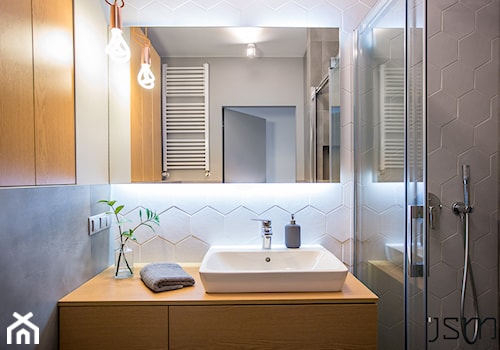 Mała łazienka - Średnia bez okna łazienka, styl nowoczesny - zdjęcie od JSM Architektura Wnętrz