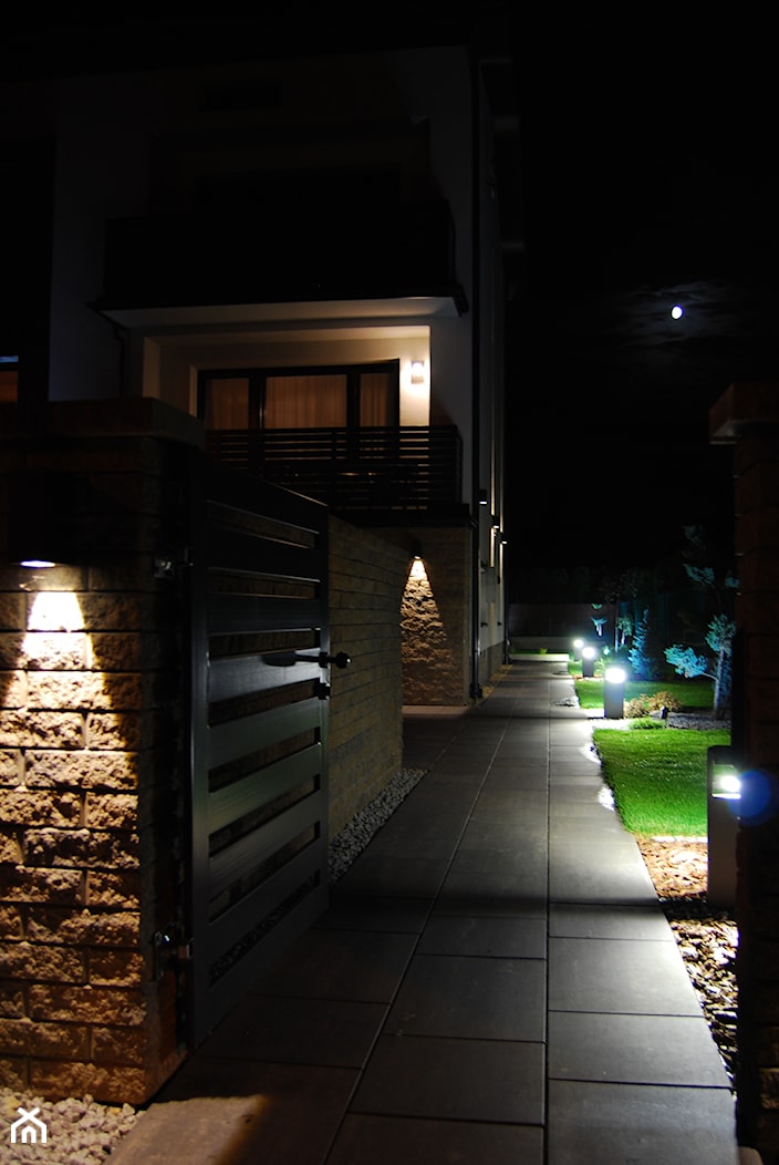 oświetlenie nocne nowoczesnego domu - zdjęcie od Studio Projektowe Łowicz - Homebook