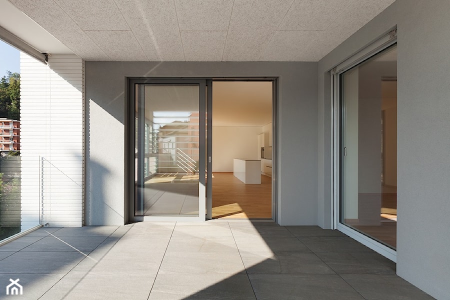 T-Slide - nowowczesne, przesuwne drzwi tarasowe - Taras, styl minimalistyczny - zdjęcie od BUDVAR