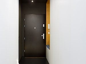 MIESZKANIE 63 m2 - projekt wnętrz - Hol / przedpokój, styl minimalistyczny - zdjęcie od MASZ ARCHITEKCI