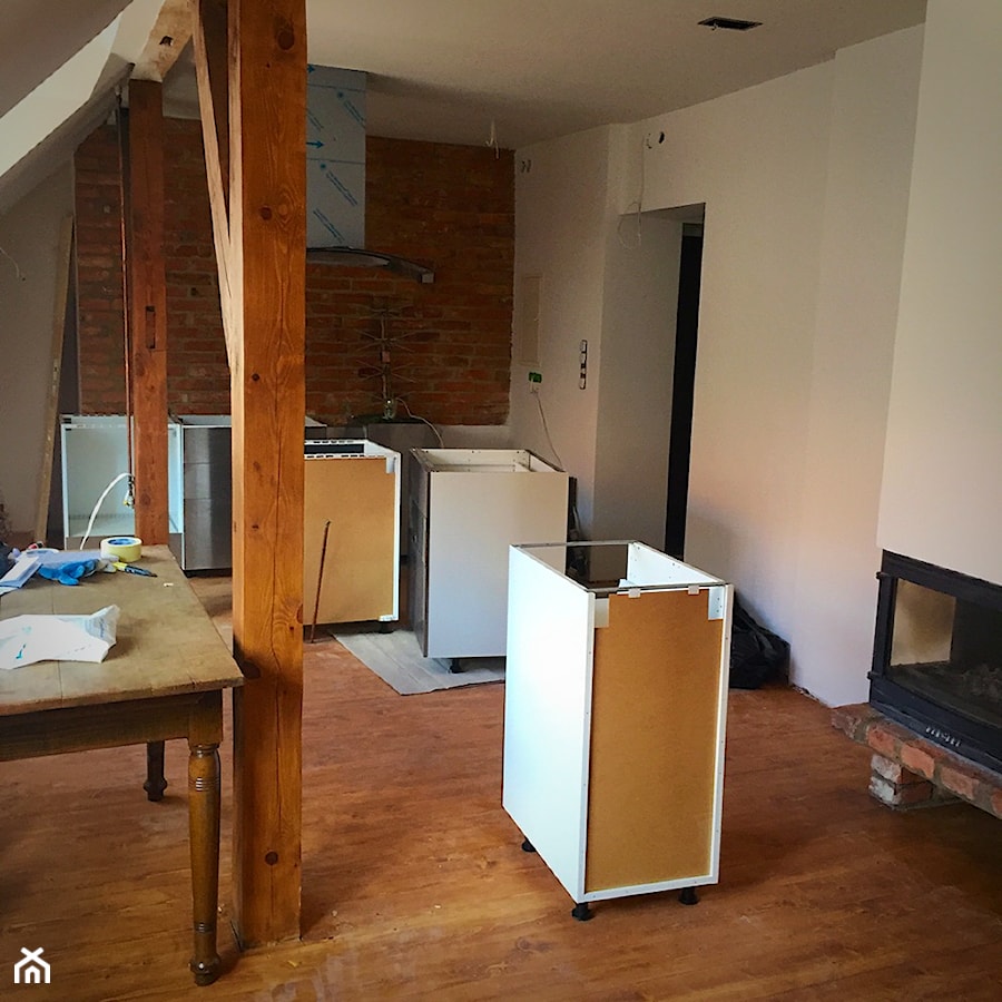 Loftowe mieszkanie w kamienicy - Kuchnia, styl nowoczesny - zdjęcie od Projekt Dom