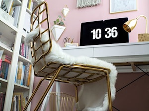 Małe różowe biuro, styl nowoczesny - zdjęcie od sfmeble.pl