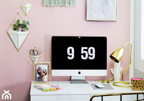 Małe różowe szare biuro, styl nowoczesny - zdjęcie od sfmeble.pl