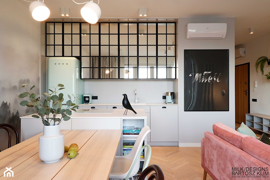 Mieszkanie w stylu amsterdamskim - kuchnia. - zdjęcie od MILK/DESIGNS ARCHITEKTURA&WNĘTRZA