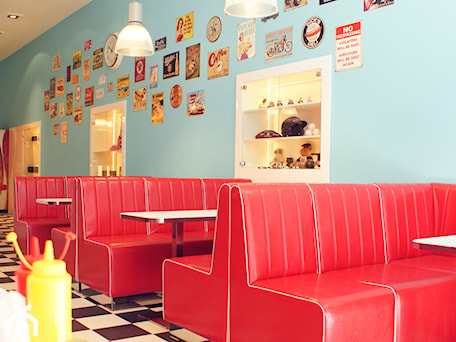 Aranżacje wnętrz - Wnętrza publiczne: Restauracja "Jerry's Burger" - Wnętrza publiczne, styl vintage - OSOM.. Przeglądaj, dodawaj i zapisuj najlepsze zdjęcia, pomysły i inspiracje designerskie. W bazie mamy już prawie milion fotografii!