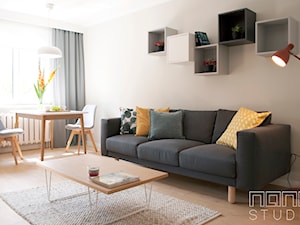 Dwupokojowe mieszkanie w Raciborzu - Średni szary salon z jadalnią, styl nowoczesny - zdjęcie od nanoSTUDIO