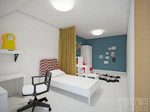 Dom w Katowicach - Duży biały niebieski pokój dziecka dla nastolatka dla chłopca dla dziewczynki, styl skandynawski - zdjęcie od nanoSTUDIO