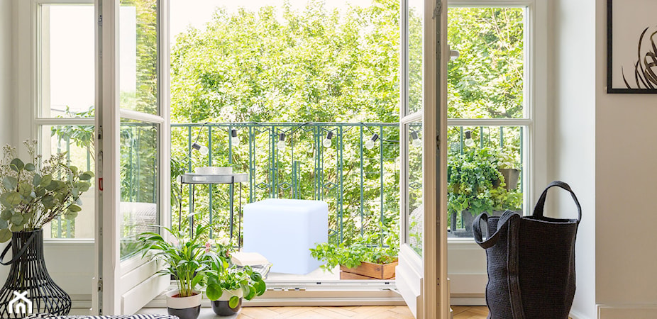 Jak oświetlić balkon i taras? 5 pomysłów, które Cię zainspirują 