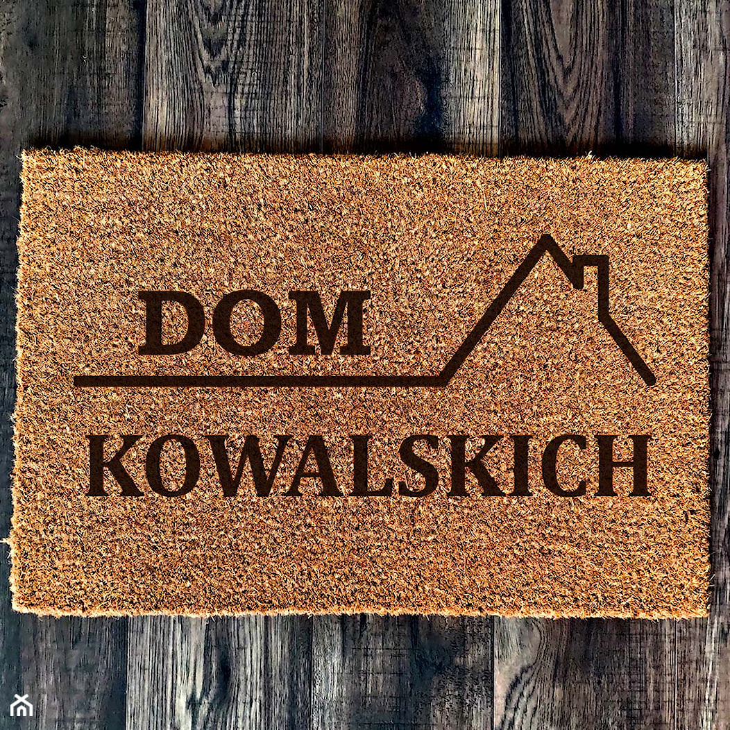 "Dom ....." Wycieraczka kokosowa personalizowana - zdjęcie od Giftgravity - Homebook