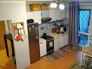 1. Obecny stan widok na kuchnię i częściowo na korytarz. - zdjęcie od Piotr Gruszka 6