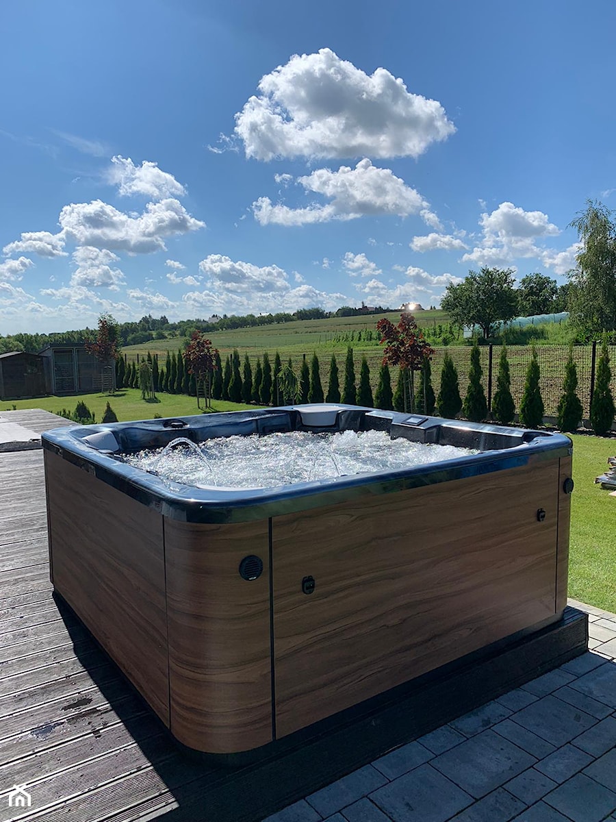 Hot Tube Soft - zdjęcie od Ekskluzywne jacuzzi AQUAVIA Spa