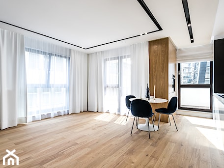 Aranżacje wnętrz - Salon: Apartament o powierzchni 71 m² w Warszawie - MOOVIN INTERIORS. Przeglądaj, dodawaj i zapisuj najlepsze zdjęcia, pomysły i inspiracje designerskie. W bazie mamy już prawie milion fotografii!